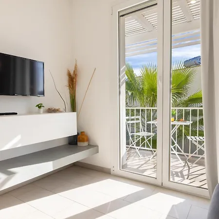 Tramonti Incredibili In Piscina - Apartment8 Con Ac Wifi In *